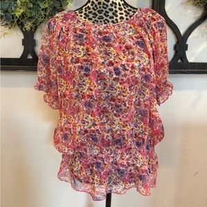 Beautiful and colorful‎ woman’s sheer top from world market size l-xl